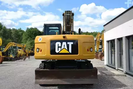 Escavatori gommati 2012 Caterpillar 318 D (8)