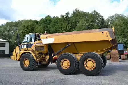 Nivelohjatut dumpperit 2012 Caterpillar 730 (4)