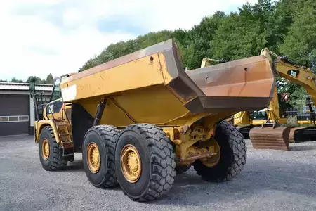 Nivelohjatut dumpperit 2012 Caterpillar 730 (5)
