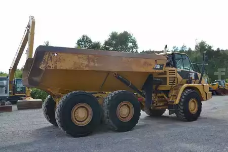 Nivelohjatut dumpperit 2012 Caterpillar 730 (7)