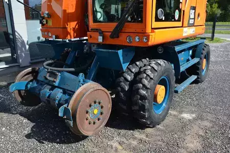 To-vejs gravemaskine 2019 Caterpillar M 323 F (20)