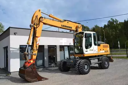 Koparki kołowe 2012 Liebherr A 904 C (1)
