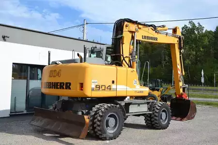 Koparki kołowe 2012 Liebherr A 904 C (12)