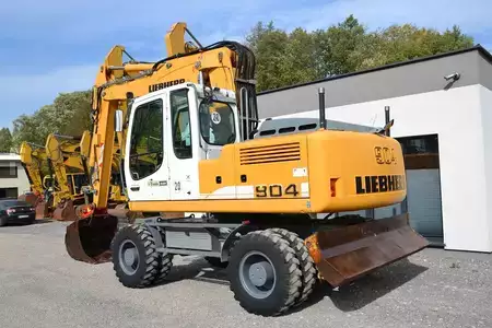 Koparki kołowe 2012 Liebherr A 904 C (6)
