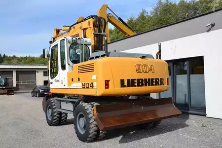 Koparki kołowe 2012 Liebherr A 904 C (7)