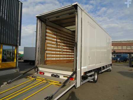 Kuorma-auto 2014 Renault D 12.220 + SPECIAL LIFT + EURO 6 (8)