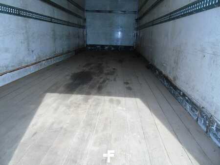 Lastbil 2009 Renault Midlum 220 + euro 5 + MANUAL + lift + 12T (7)