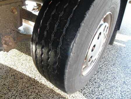 Remorques industrielles 2009 Schmitz Cargobull 2 AXLE + CARRIER + DHOLLANDIA LOADLIFT (5)