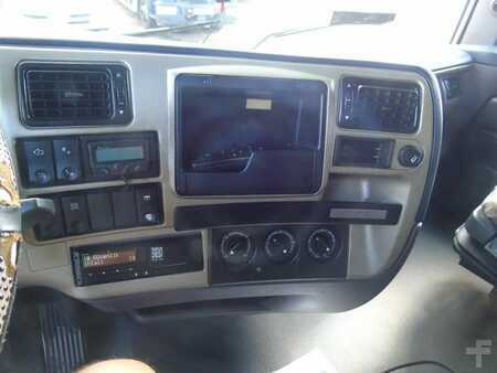 Náklaďák 2005 Renault Magnum 460DXI + EURO 5 (13)