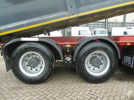 Náklaďák 2008 Ginaf X 4446 TS + 8x8 + euro 5 + 2x in stock (5)