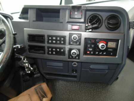 Kuorma-auto 2018 Renault T 440 + EURO 6 + PERFECT! (12)