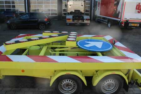 Anhänger 2003 Trias 2 AXEL (14)