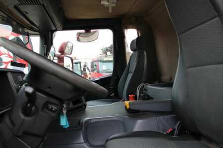 Náklaďák 2006 Scania P 270 + PERFECT CONDITION + PTO (11)