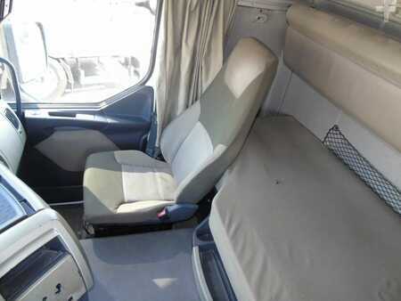 Lastbil 2011 Renault Premium 460DXI + PTO + RETARDER (10)
