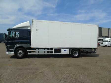 Camión 2015 DAF CF 220 + CARRIER + EURO 6 + LIFT (3)