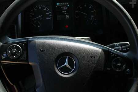 Caminhão 2016 Mercedes-Benz Antos 1824 + EURO 6 + LIFT + 211.000KM (18)