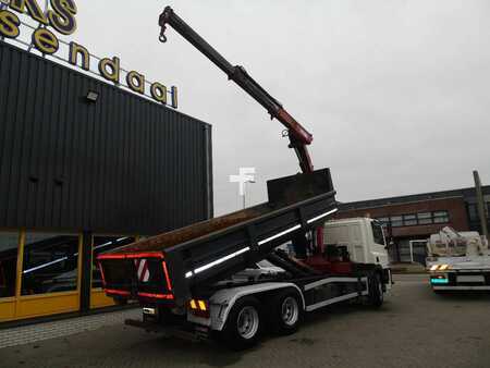 Náklaďák 2003 DAF CF 85.380 + MANUAL + HMF 1680 + HYVA + 6X2 (3)