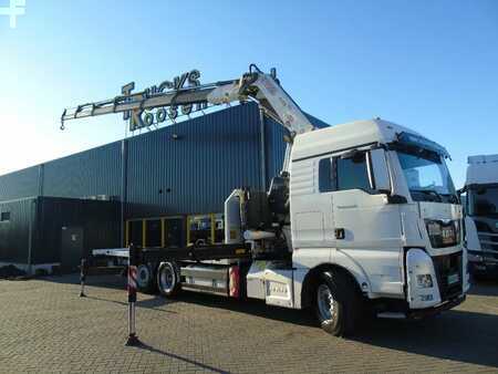 Náklaďák 2015 MAN TGX 26.440 + FASSI 455A.2.26 + EURO 6 + 6X2 + REMOTE (2)