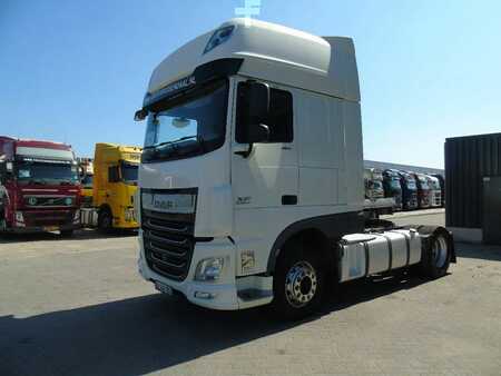 Lastbil 2015 DAF XF 106.460 + EURO 6 SUPER SPACE CAB + INTARDER (19)