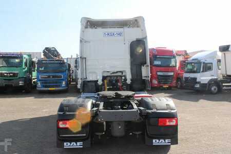 Vrachtwagen 2015 DAF XF 106.460 + EURO 6 (7)