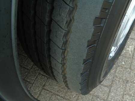 DAF CF 400 + 8X4 + MANUAL + SPRINGS + EURO 6