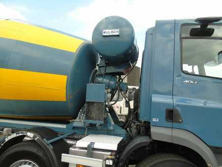 DAF CF 400 + 8X4 + MANUAL + SPRINGS + EURO 6