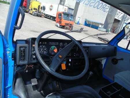 Kamion 1991 MAN 10 .150 + 2-3 HORSES + MANUAL (16)