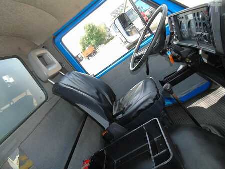 Kamion 1991 MAN 10 .150 + 2-3 HORSES + MANUAL (5)