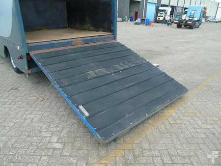 Kamion 1991 MAN 10 .150 + 2-3 HORSES + MANUAL (9)