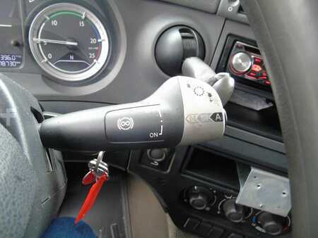 Camión 2015 DAF CF 400 (12)