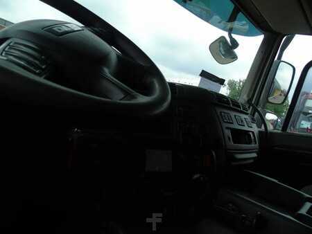 Camión 2015 DAF CF 400 (16)