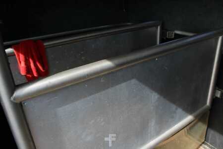 Kamion
 1992 Volvo FL 614 + MANUAL + EURO 0 (15)