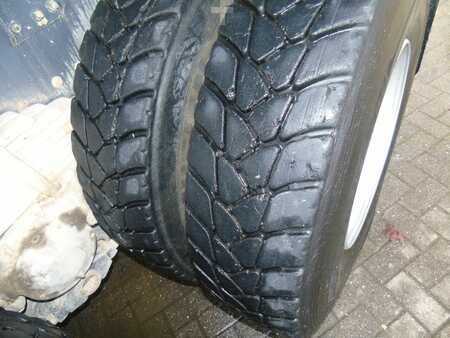 Kuorma-auto 2006 Renault Kerax 420 DCI + MANUAL + SPRING + 6X4 + PERFECT (20)