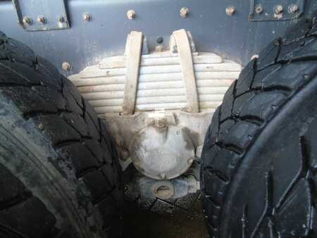 Kuorma-auto 2006 Renault Kerax 420 DCI + MANUAL + SPRING + 6X4 + PERFECT (4)