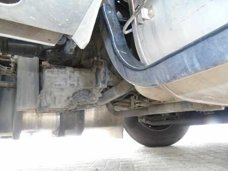 Lastkraftwagen 2014 MAN TGX 26.480 + 6x2 + retarder + euro 6 (10)
