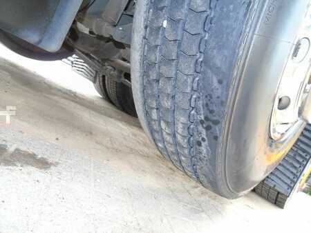 Lastkraftwagen 2014 MAN TGX 26.480 + 6x2 + retarder + euro 6 (19)