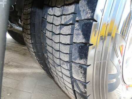 Lastkraftwagen 2014 MAN TGX 26.480 + 6x2 + retarder + euro 6 (20)