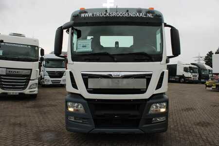 MAN TGX 26.440 + 6X2 + EURO 6