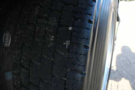 Kamion 1996 Scania P124-360 + HOOK + 6X2 + MANUAL + EURO 2 (15)