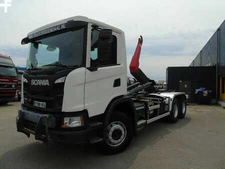 Caminhão 2018 Scania G450 + 6X4 + RETARDER + EURO 6 (2)
