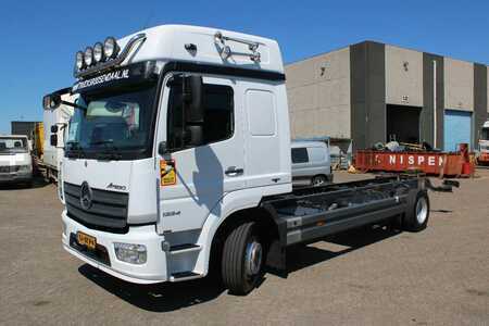 Truck 2018 Mercedes-Benz Atego 1224 + euro 6 + 6 CYLINDER (2)