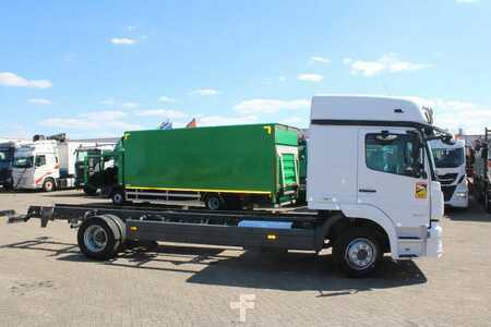 Truck 2018 Mercedes-Benz Atego 1224 + euro 6 + 6 CYLINDER (8)
