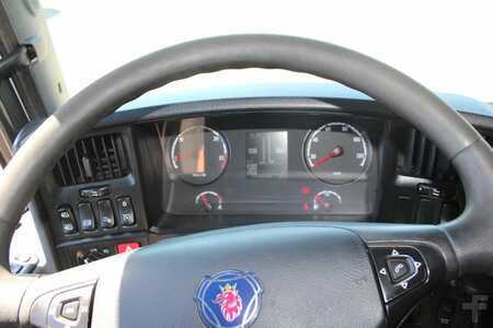 Kamion 2010 Scania R 400 + 6x2 (12)