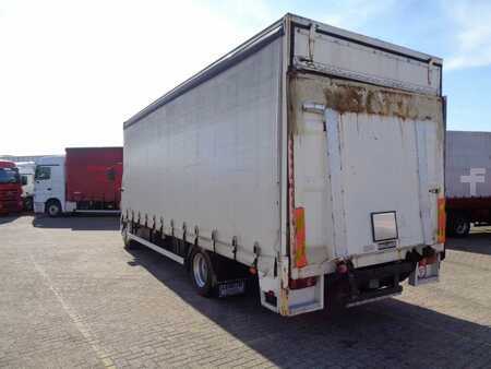 Camion
 2004 DAF LF55.180 + MANUAL + LIFT (9)