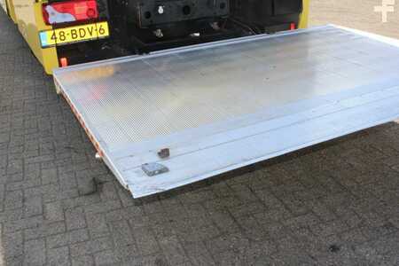 Truck 2011 MAN TGL 12.250 + EURO 5 + LIFT (18)