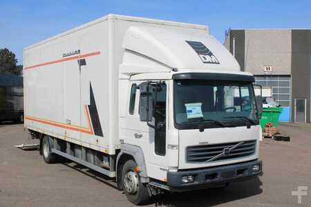 Kamion
 2000 Volvo FL 6.250 +EURO 2 + MANUAL + LIFT (2)