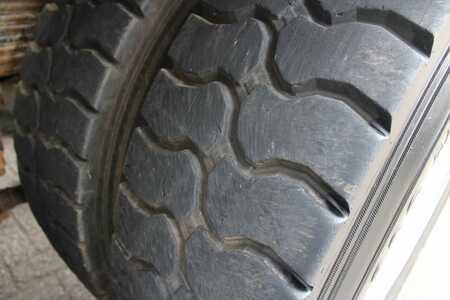 Kamion 1999 MAN 33 .414 + 6x4 + EURO 2 + spring + manual+ palfinger hooksystem (15)