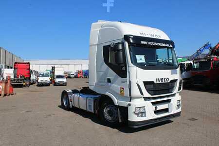 Náklaďák 2015 Iveco Stralis 420 + EURO 6 (3)