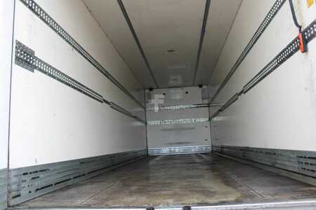 Camion 2014 MAN TGM 12.250 + euro 6 + lift (4)