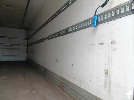 Lastkraftwagen 2015 MAN TGM 12.250 + EURO 6 (11)